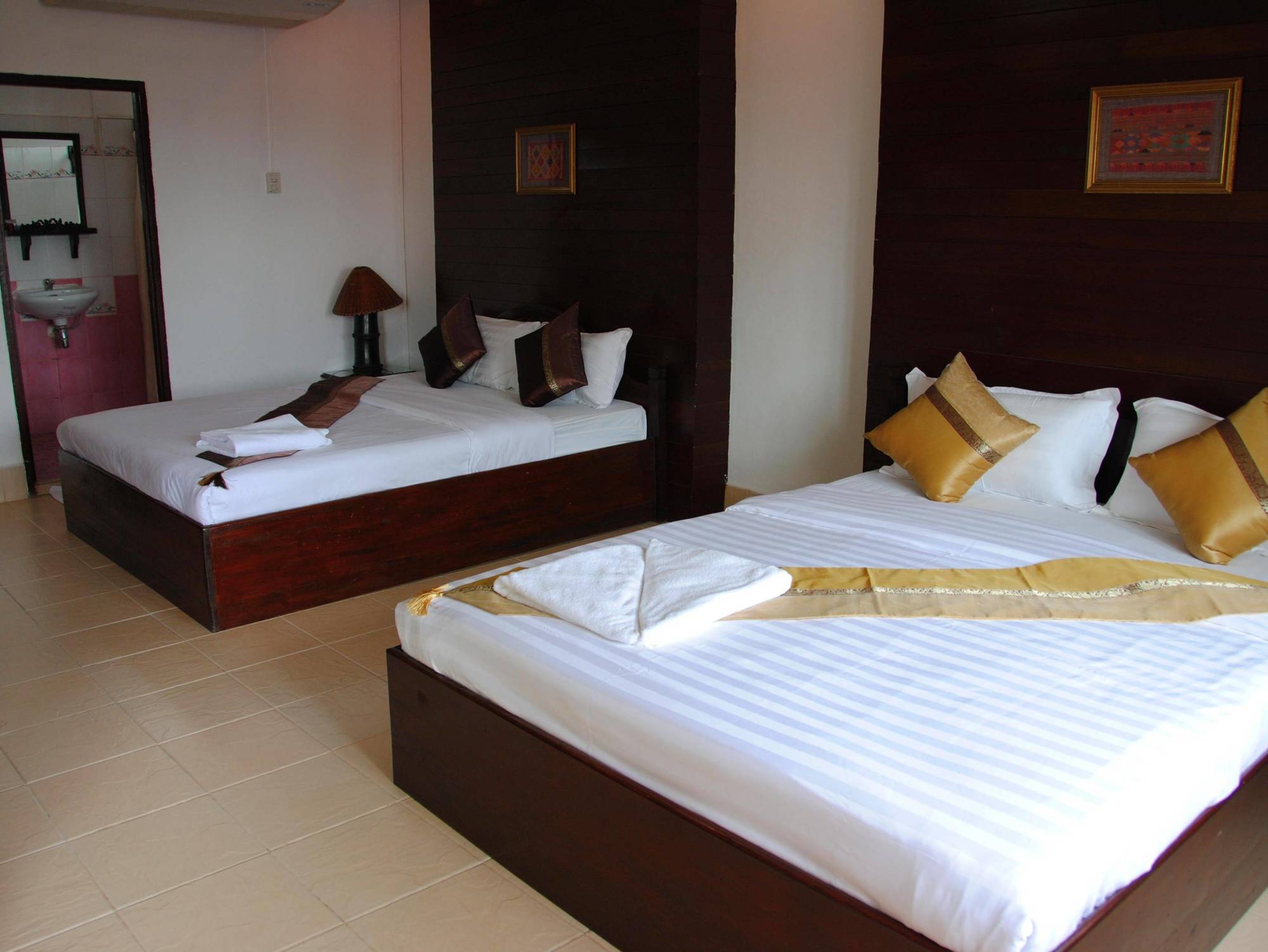 Suksavanh River 2 Hotel Ban Nongdouang Kültér fotó